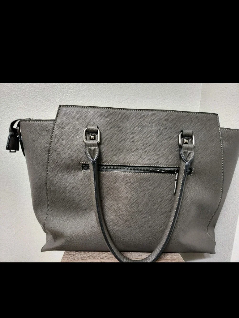 umoda sleek tote